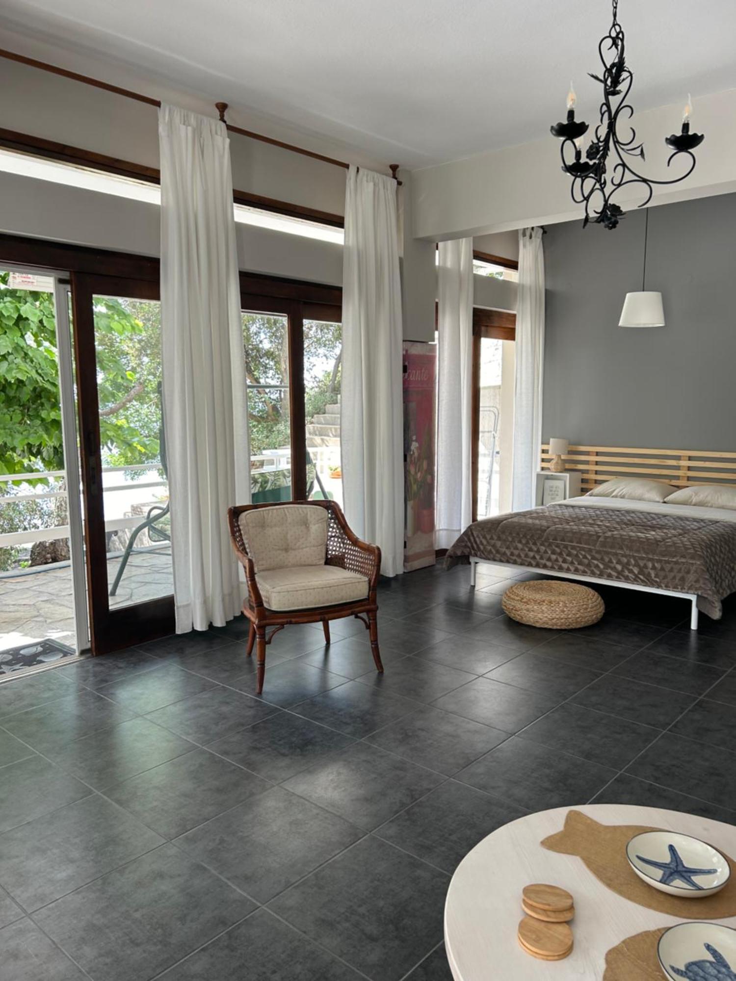 Apartamento Secret Bay PalaiónTsiflíkion Exterior foto